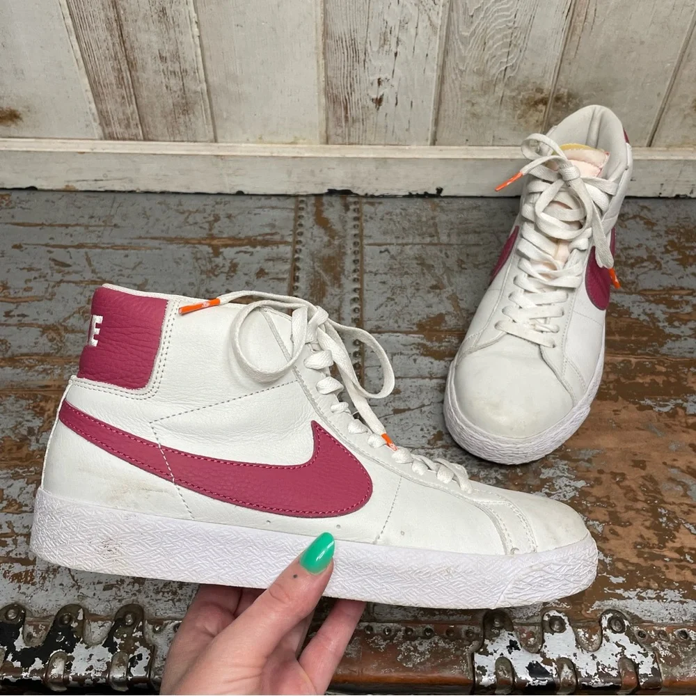 Nike SB Zoom Blazer Mid ISO Orange Label Sweet Beet Sneakers